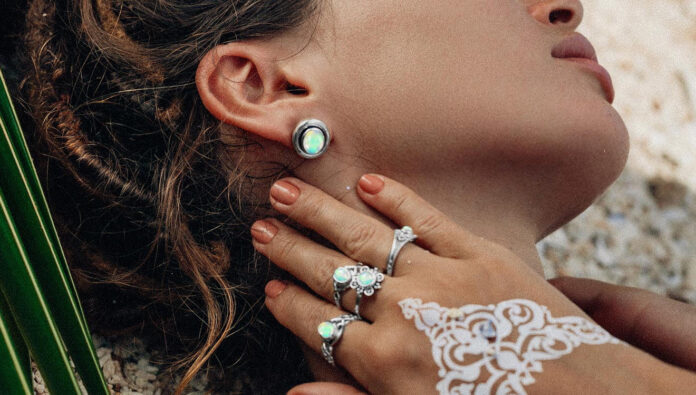 Opal and Your Zodiac Sign: Unlocking Celestial Harmony in October Birthstone Jewelry